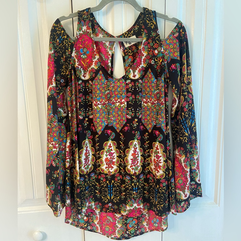 VIBRANT Show Me Your Mumu top/tunic